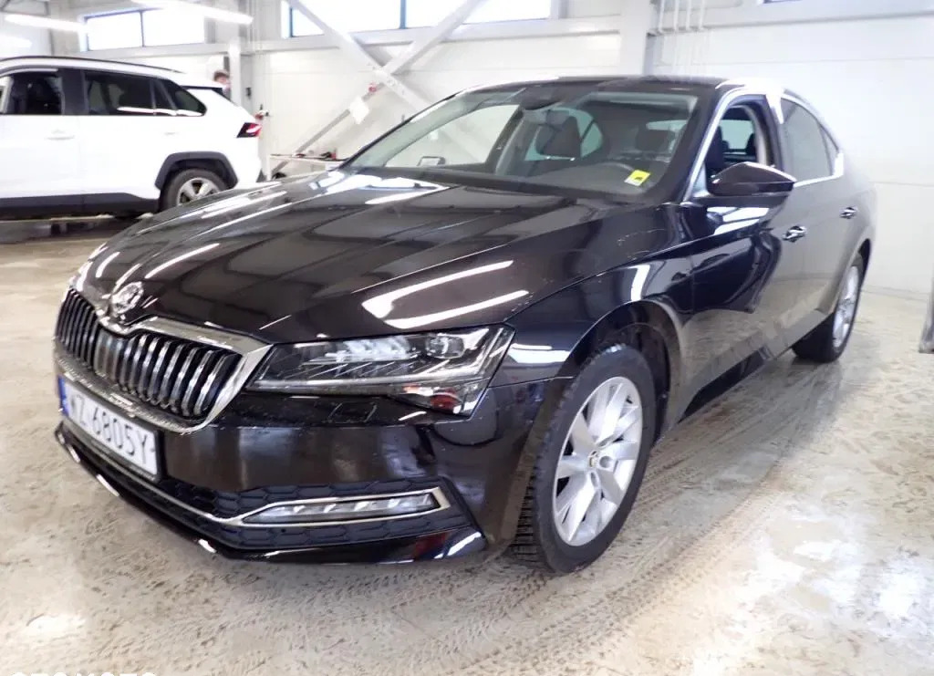 mazowieckie Skoda Superb cena 89900 przebieg: 57000, rok produkcji 2019 z Sochaczew